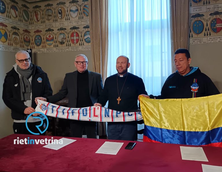 Il vescovo Piccinonna incontra la NPC Rieti e i cestisti colombiani ospitati