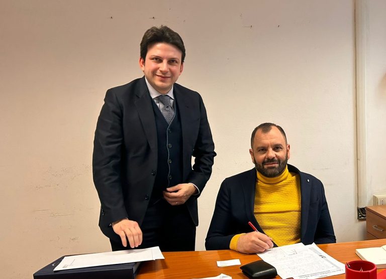 Mariano Calisse (responsabile Piccoli Comuni del Lazio) incontra Luigi Antonio di Poste Italiane