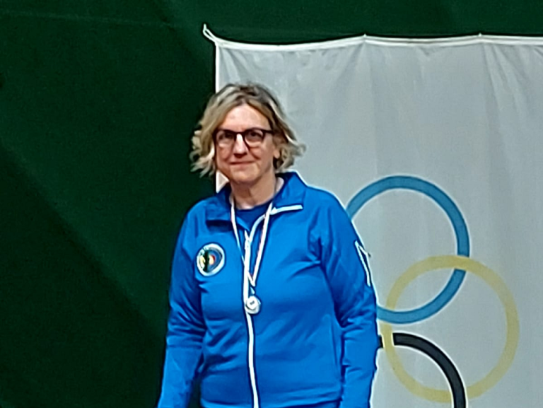 La reatina Carla Colonnelli medaglia d’argento nella gara Indoor 18 metri di Tiro con l’Arco