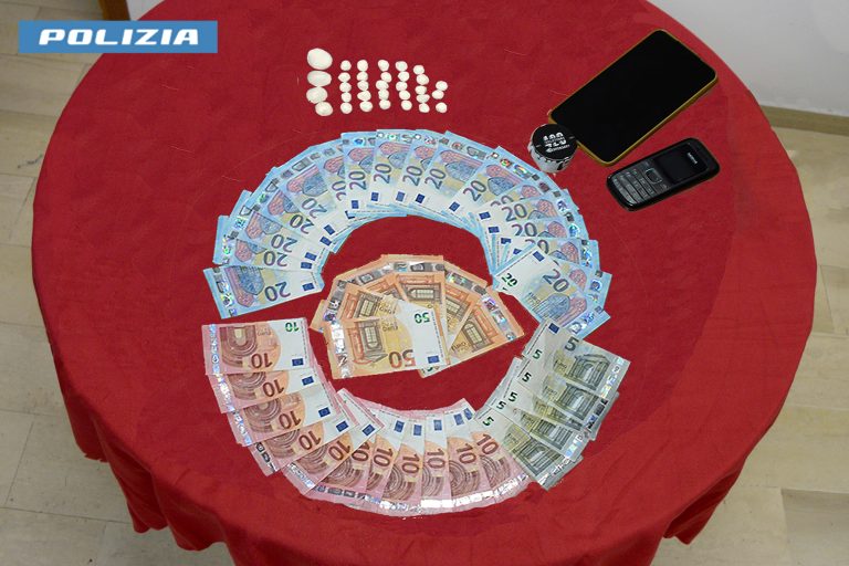 Polizia arresta nigeriano. Spacciava a Campomoro