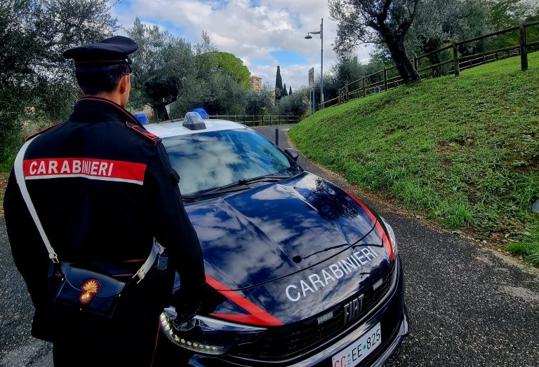 Evade dai domiciliari dopo pochi giorni. Nuovamente arrestato e portato in carcere