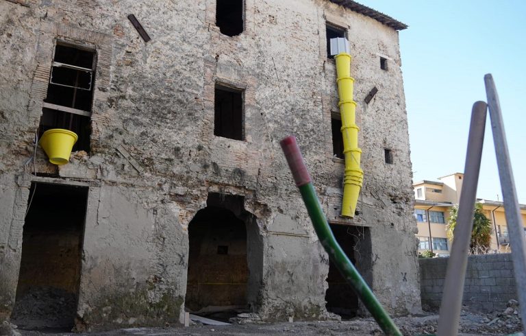 Proseguono i lavori ATER a Palazzo Javarroni e nel complesso di via Colelli