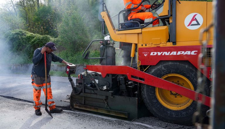 Lavori di asfaltatura, dal 6 all’8 ottobre divieto di sosta con rimozione in via dei Mirti e via degli Elci