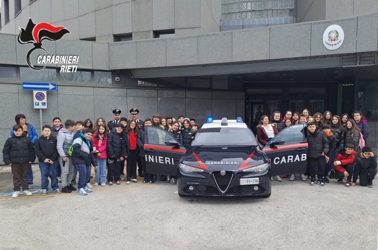 Gli alunni della scuola Malfatti di Contigliano – Greccio Carabinieri per un giorno