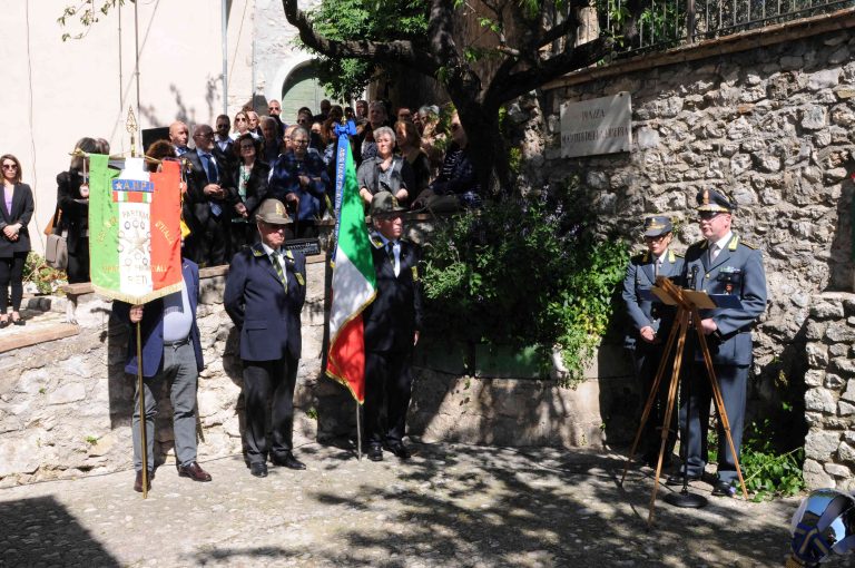 La Guardia di Finanza ha commemorato la morte di Beniamino Minicucci e Amilcare Baldoni – LE FOTO