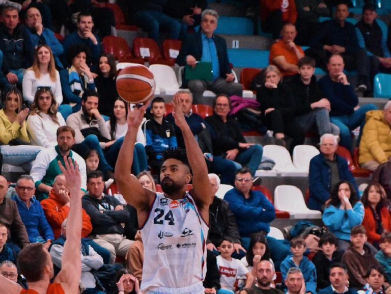 Playoff, convenzione Real Sebastiani – Sabina Universitas. Prezzi ridotti per tutti gli studenti dell’Ateneo