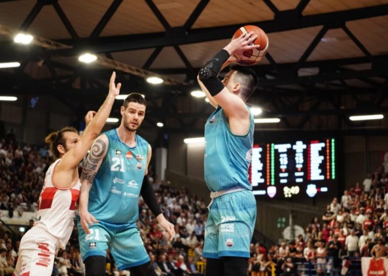 Una grande Real Sebastiani batte Rimini anche in Gara 3 e approda al secondo turno play-off
