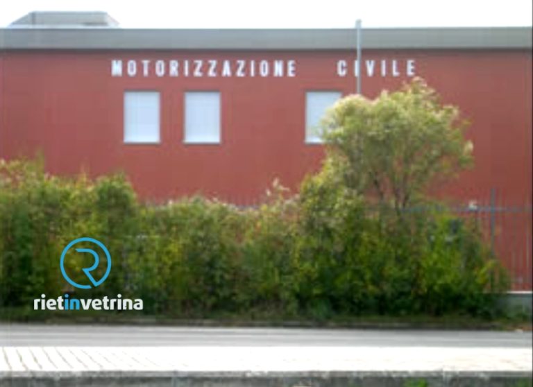SEI TU IL REPORTER – Carlo: “In zona Motorizzazione si trovano solo rifiuti e sporcizia”