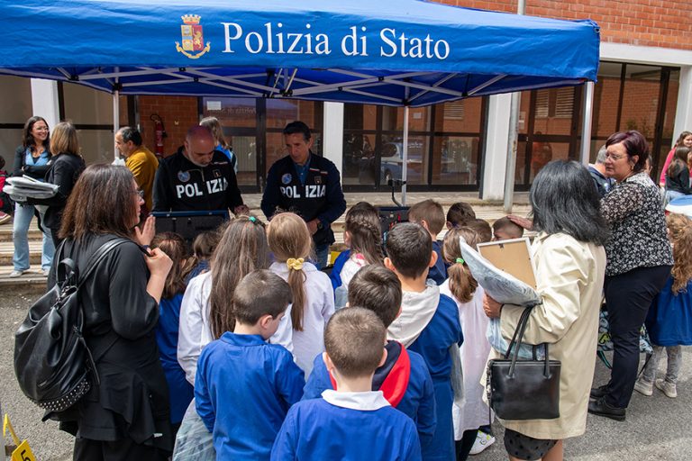 “PretenDiamo Legalità”. Le scuole reatine premiate dalla Polizia di Stato – LE FOTO