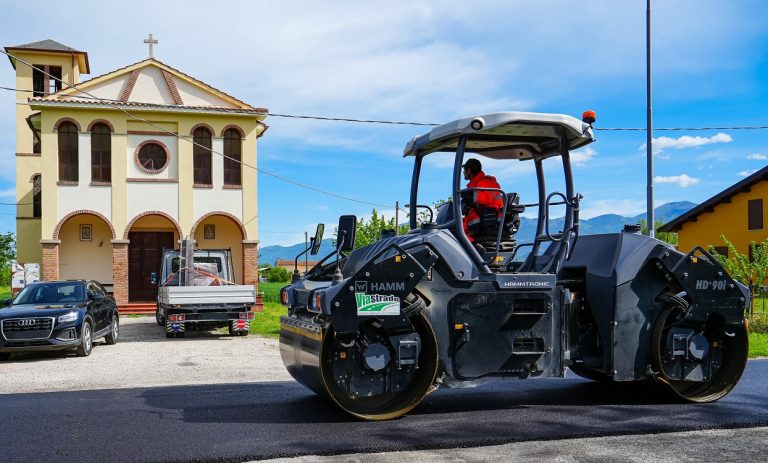 Asfaltatura, completato il primo tratto di via Criano si prosegue su via Velinia