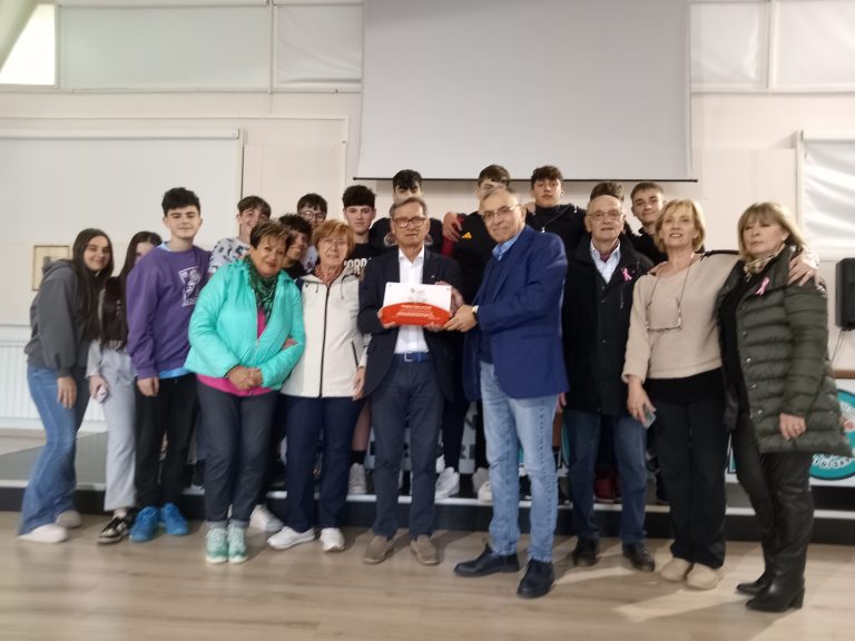 “Guadagnare Salute con la LILT”, la OdV consegna una targa all’I.T.E. Rieti