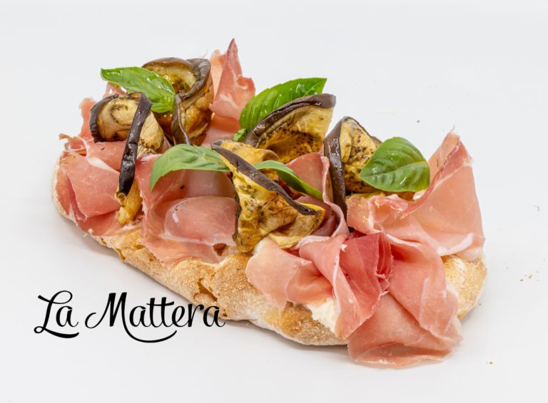A “La Mattera” aperitivi estivi con: Rimpinza, Schiacciata Fiorentina, Padellino e pizze fritte