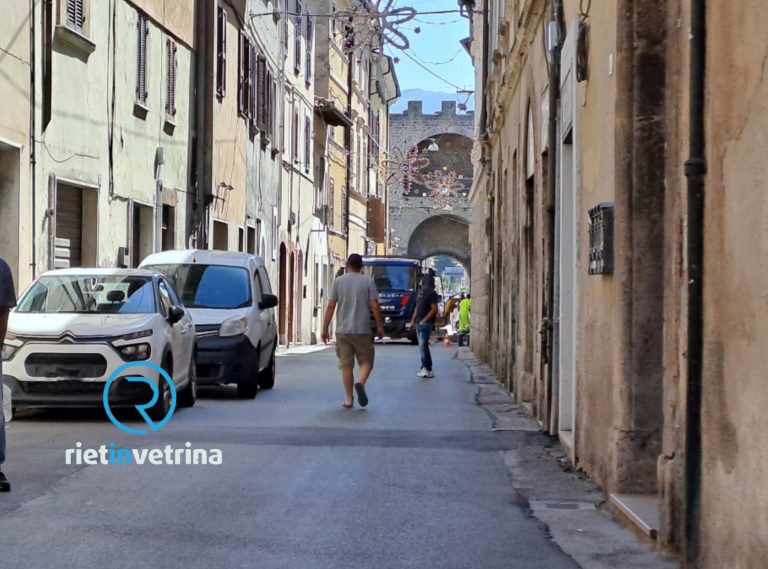 Rieti, ore 10:15 – Via Garibaldi momentaneamente chiusa
