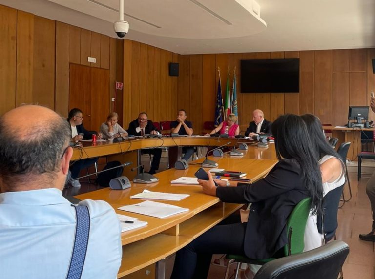 Dimensionamento scolastico,  approvata in commissione affari costituzionali proposta di Fara in Sabina