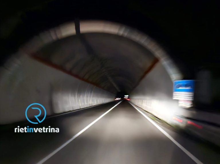 SEI TU IL REPORTER – “Due gallerie della Salto – Cicolana completamente al buio”