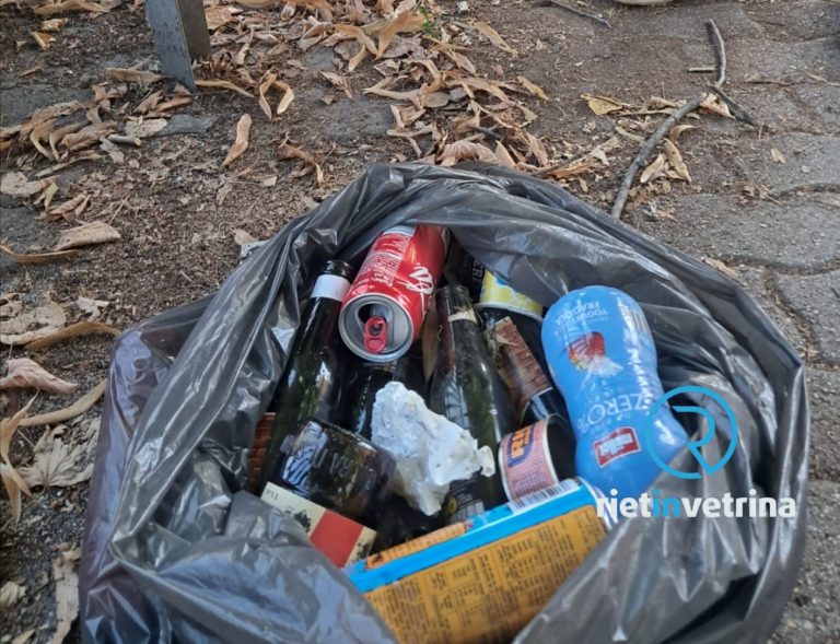 Gruppo di ragazzi ripulisce via Mattei a Rieti: “C’è troppa inciviltà e pochi secchi per i rifiuti”