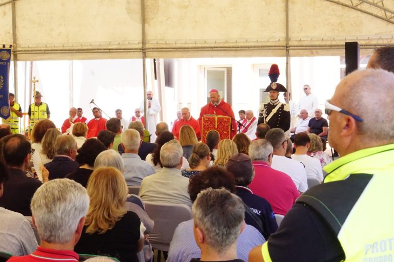 Santa messa in ricordo delle vittime del terremoto 2016, Vescovo Piccinonna: “Vedrete il Cielo aperto!”