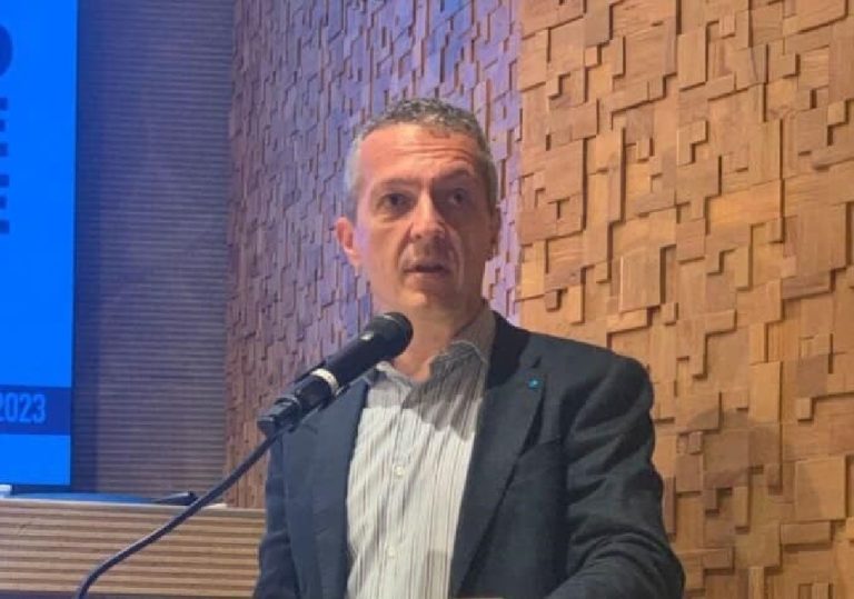 Contratto, D’Aprile (UIL Scuola): “La nostra è una posizione coerente, serve un intervento politico”