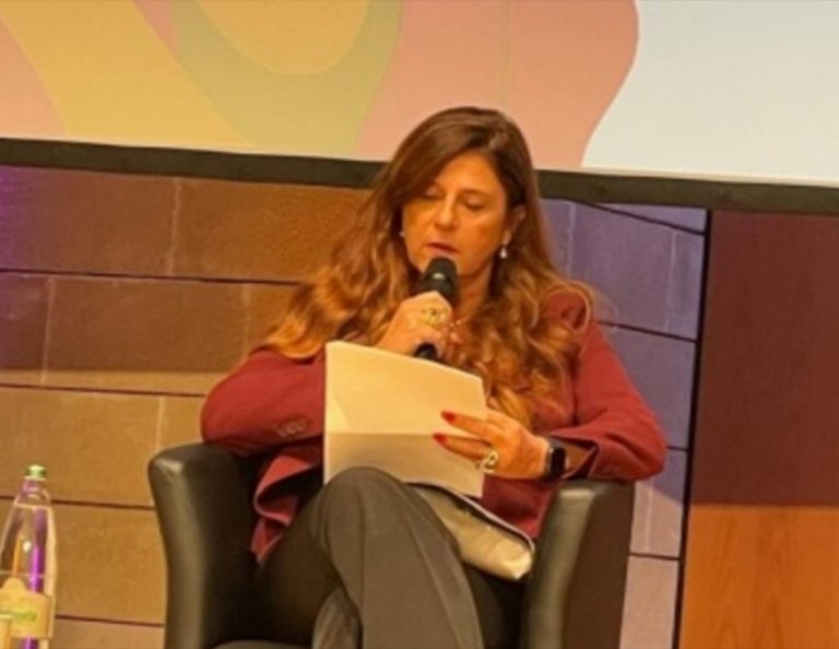 Rossella Benedetti al G7 di Matera (vicepresidente CES e membro UIL Scuola)