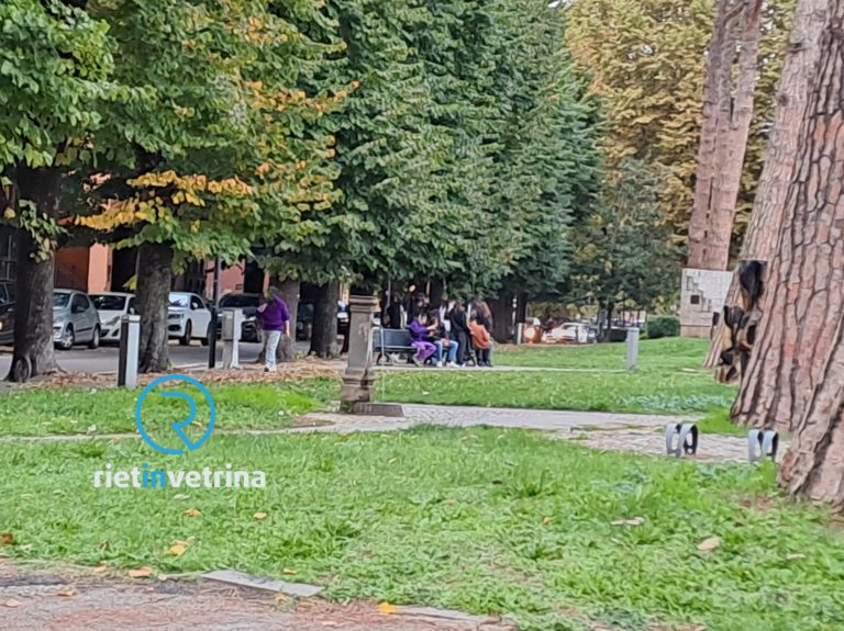 Dopo la segnalazione su Rietinvetrina bonificata la fontanella dei Giardini di Ito