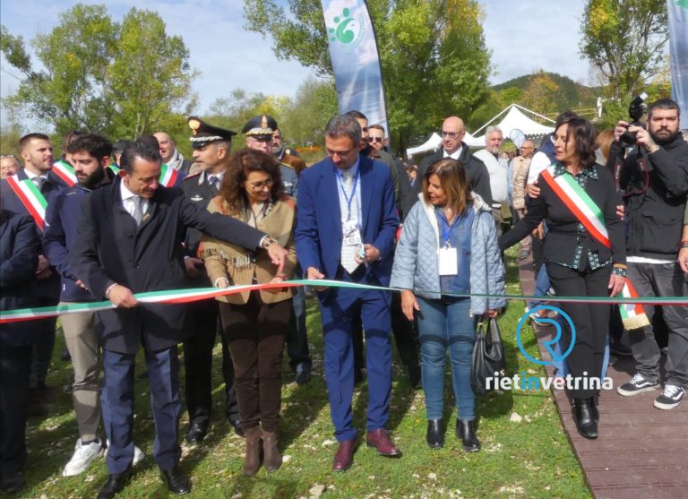 Inaugurato sul Lago del Turano il pontile accessibile a tutti nato con il progetto “Una vela senza esclusioni” – LE FOTO