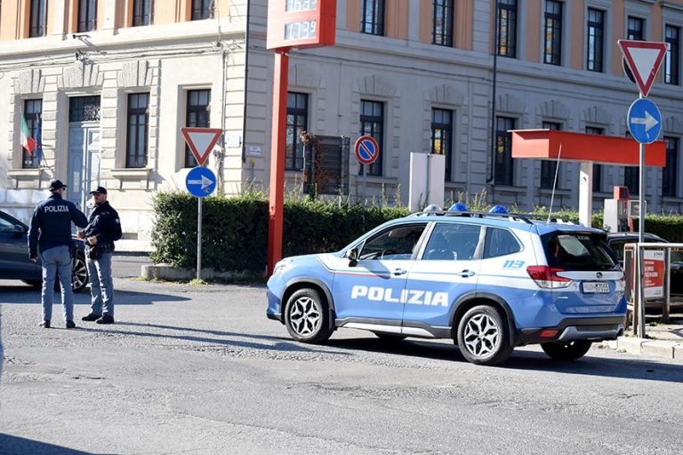Controlli della Polizia: identificate 134 persone 18 delle quali con pregiudizi