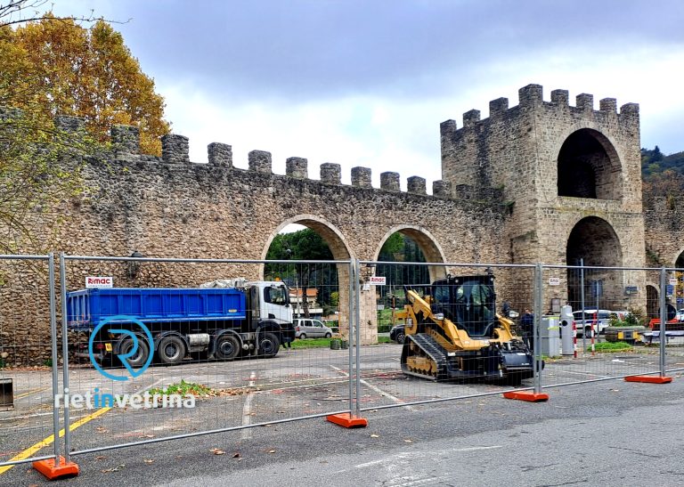 Iniziata la demolizione di piazza Chiesa del Suffragio a Porta d’Arce – COME CAMBIERÀ