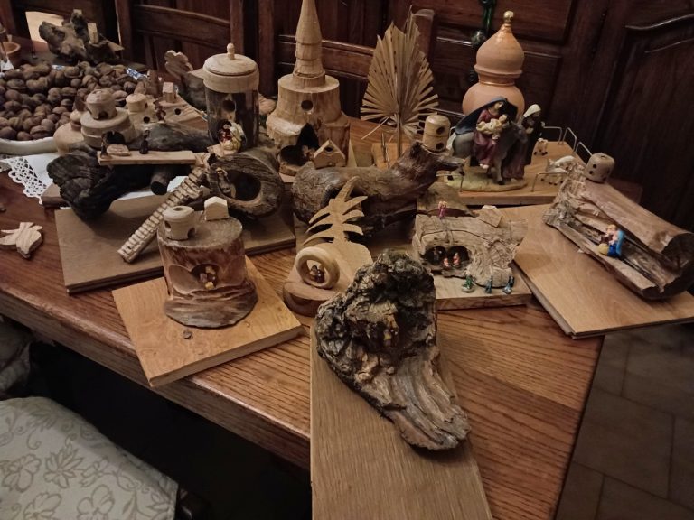 I presepi dei ragazzi de L’Albero delle Farfalle alla 26a mostra mercato di Greccio