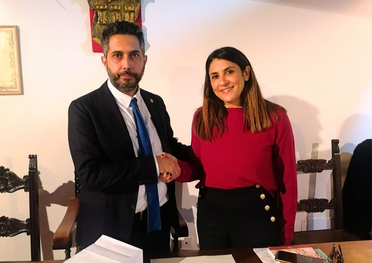 Siglato tra Greccio e Napoli il Patto di Amicizia. Città legate dall’arte presepiale