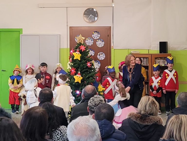 A Colli sul Velino i bambini riscoprono i giochi di una volta nella recita di Natale