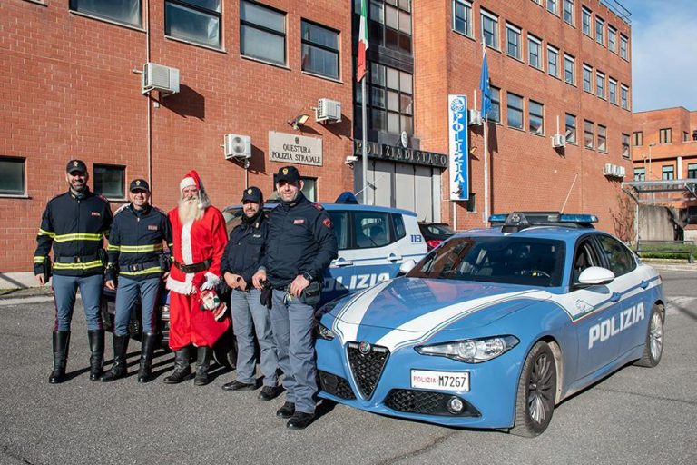 Babbo Natale in visita alla Polizia di Stato di Rieti
