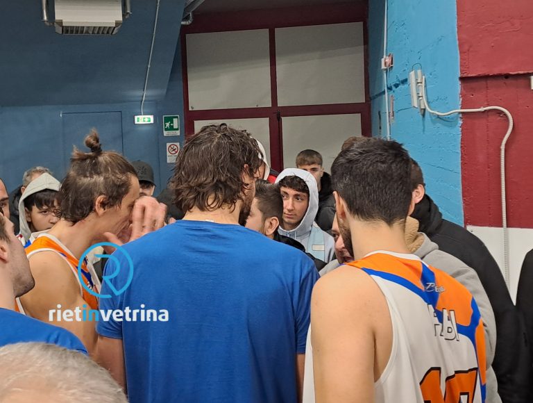 La NPC perde anche a Caserta, Gruppo Bravi Ragazzi: “Avete rotto i cogl….! Senza meritarvelo non avrete il nostro sostegnø”