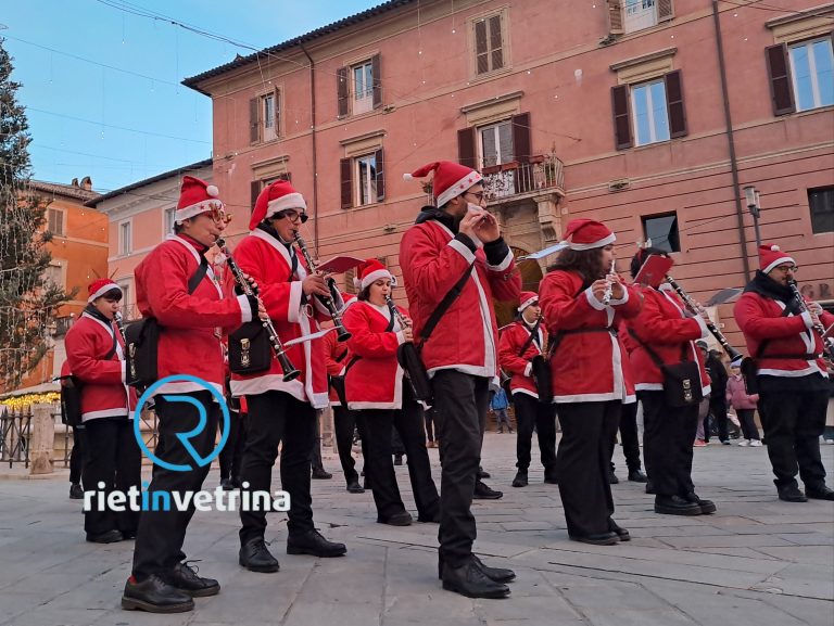 A Campoloniano esibizione della “Banda Città di Rieti”