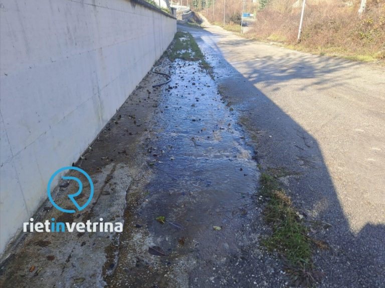 SEI TU IL REPORTER – Fiorello: “In zona Nucleo Artigianale Sant’Elpidio c’è una enorme perdita di acqua da ormai settimane”
