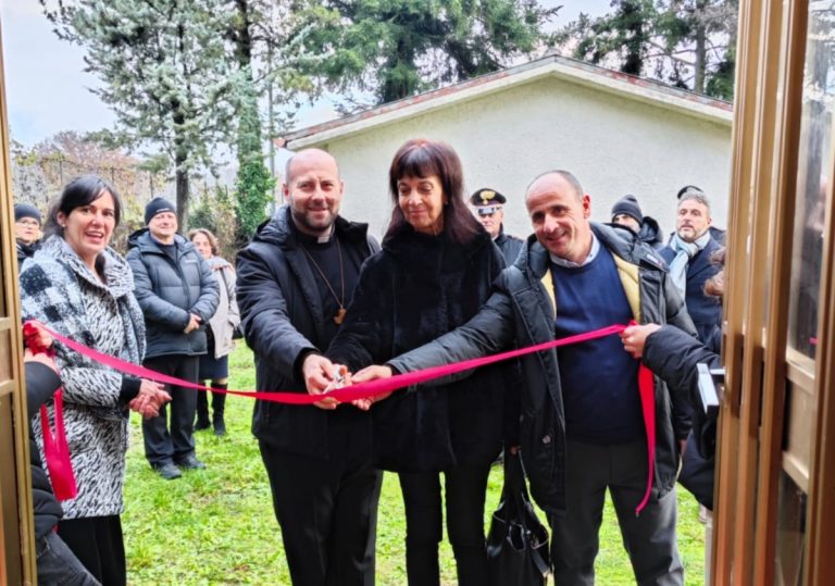 Inaugurata la prima Mostra dei Presepi nel Centro Pastorale di Piedicolle