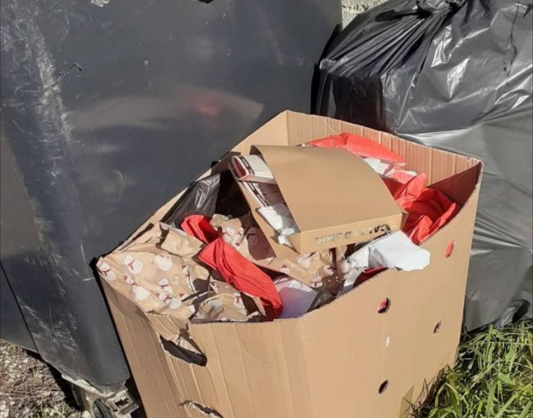 Scambiano il Canile di Rieti per una discarica: abbandonati rifiuti nella notte