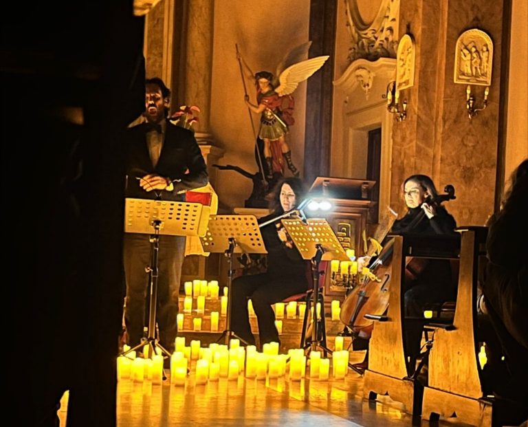 Canto, candele ed emozioni: il Concerto di Natale a Rivodutri