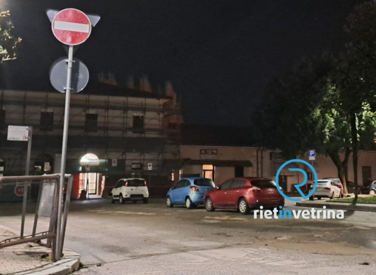 SEI TU IL REPORTER – Giulia: “Non è il caso di illuminare maggiormente il piazzale della Stazione FS di Rieti?”