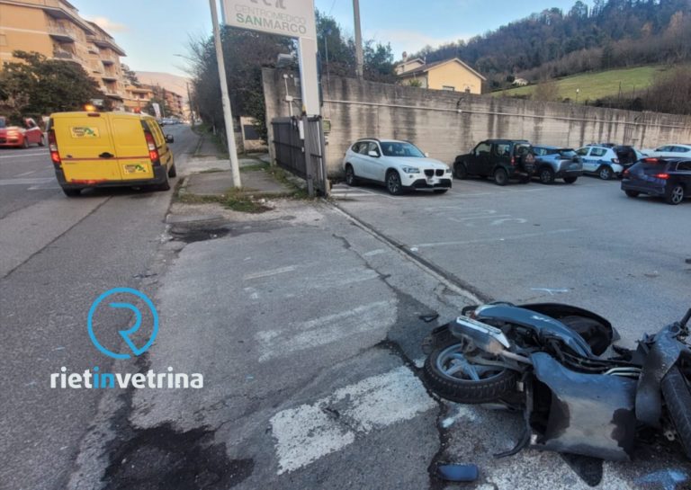 Incidente auto motorino in via Salaria per L’Aquila