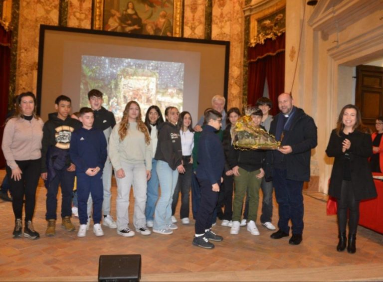 “Concorso Presepi 2024”, vince la Parrocchia di Vazia – TUTTI I PREMIATI