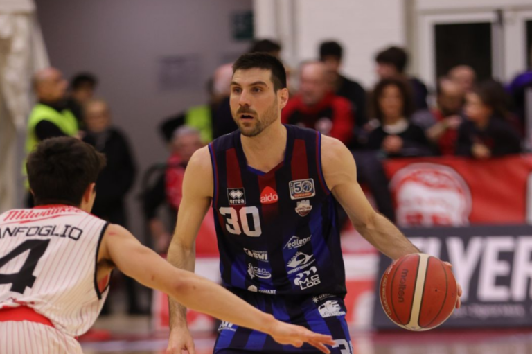 In vendita gli ultimi 120 tagliandi per il match Fortitudo Bologna – RSR