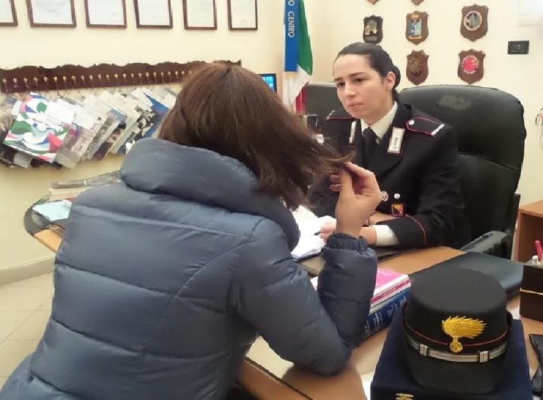Arrestato 57enne per minaccia aggravata con una roncola e lesioni personali all’ex