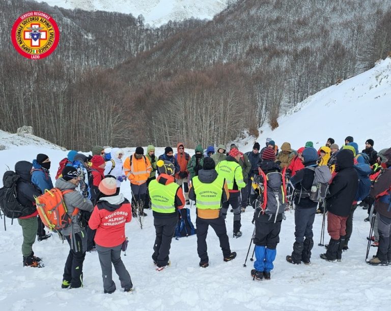 Si è conclusa la giornata dedicata alla prevenzione dei pericoli invernali in montagna col CNSAS Lazio