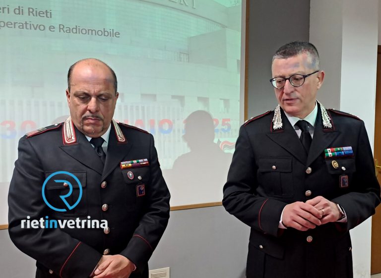 ►VIDEO – Arrestato spacciatore straniero pronto ad offendere con roncola e piccone. Ce ne parla il comandante Sivoccia (Arma Carabinieri di Rieti)