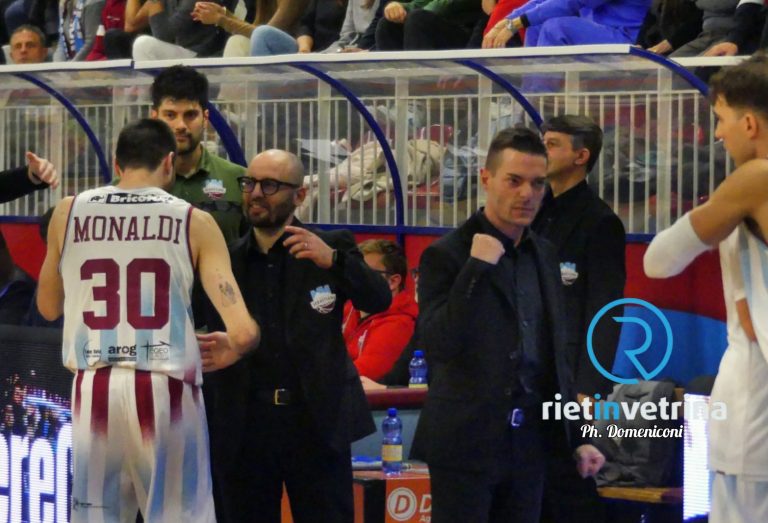 La Sebastiani attracca a Livorno, domenica sfida al PalaMacchia con la Libertas. Rossi: “Voglia di continuare”