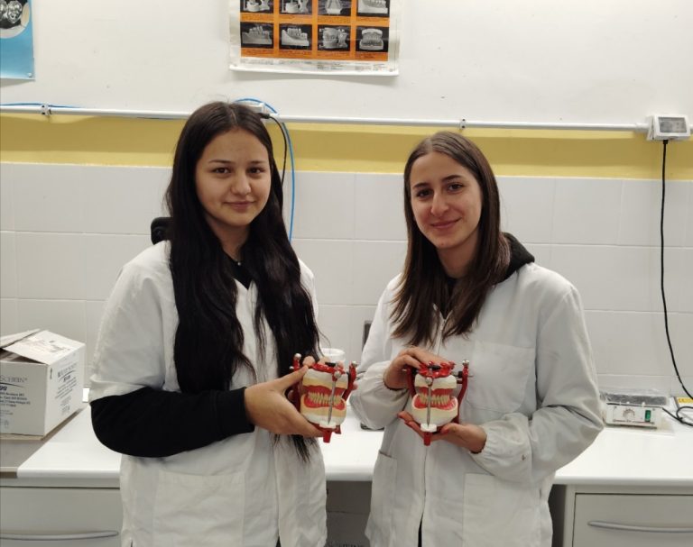 L’Istituto di Istruzione Savoia di Rieti corso Odontotecnico protagonista al Concorso Nazionale Protesi Mobili