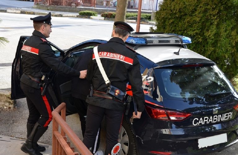 Voleva far esplodere la palazzina nella quale abitava: arrestato. Dovrà scontare 10 anni