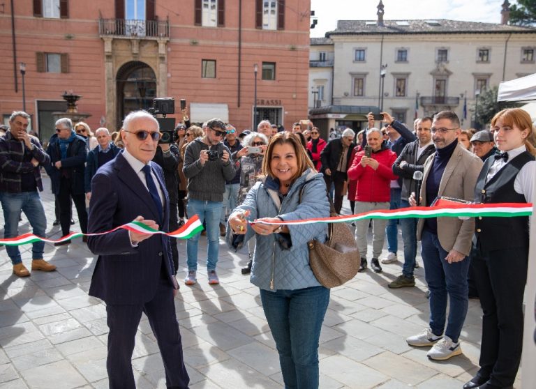 Grande successo per “Pane al Centro”: oltre 2.000 presenze in piazza Vittorio Emanuele II