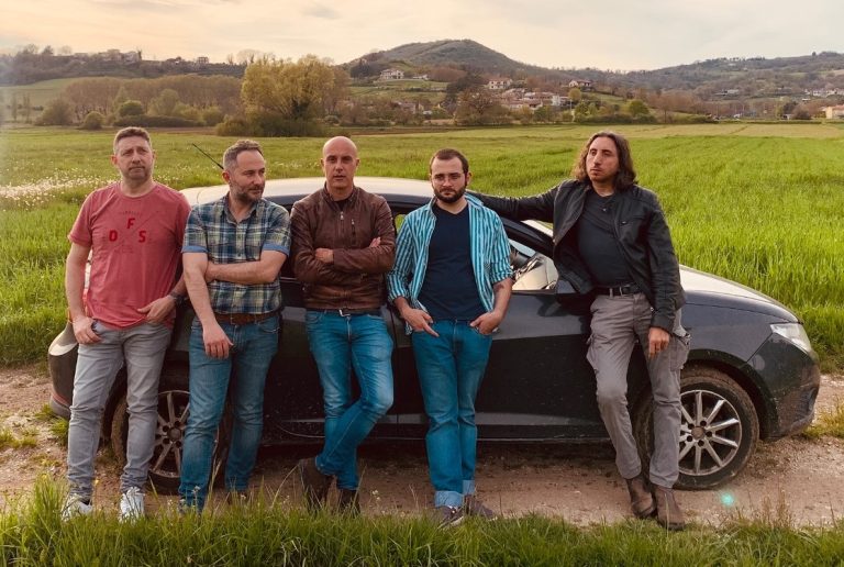 Sabato 15 marzo al Teatro Potlach AREA 765 in concerto 