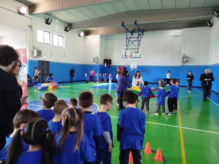 “Young Athletes” di Special Olympics: protagonisti i bimbi dell’infanzia de Juliis e Fassini